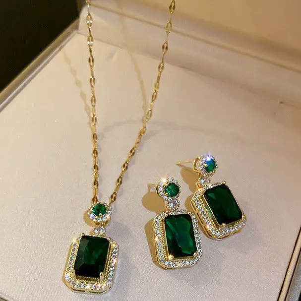 Green Emerald Necklace and Earrings Set - Image 2
